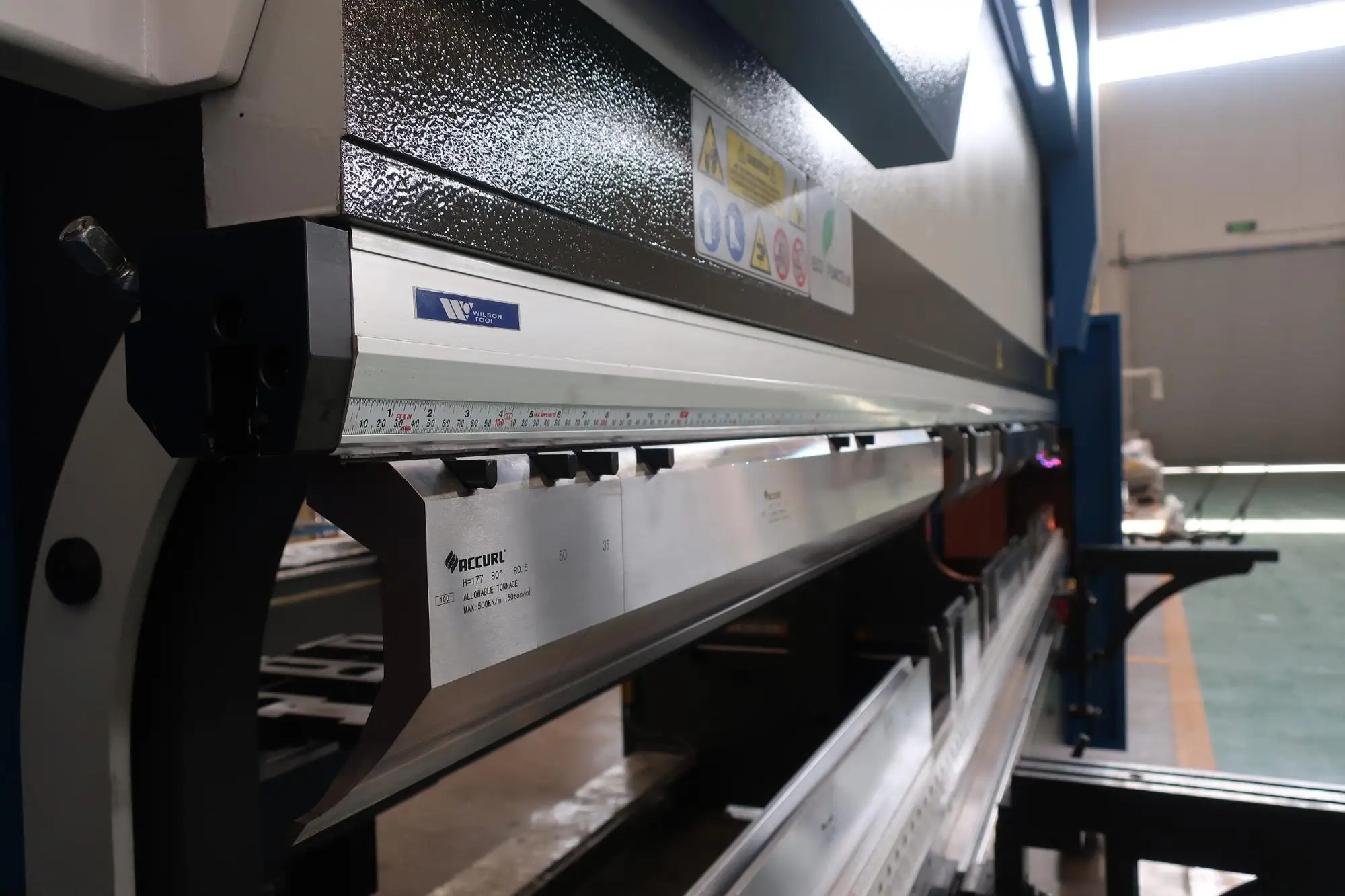 ACCURL MB8 CNC Prime Press Brake High End Euro Pro Series