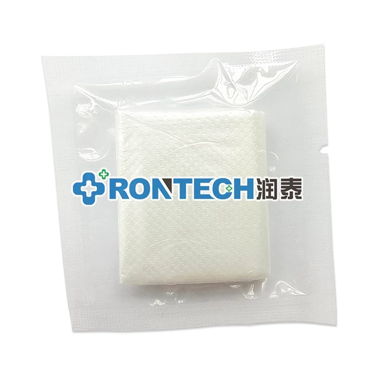 Hot  sale  fast food  using plastic gloves full automatic  disposable PE gloves folding packing machine