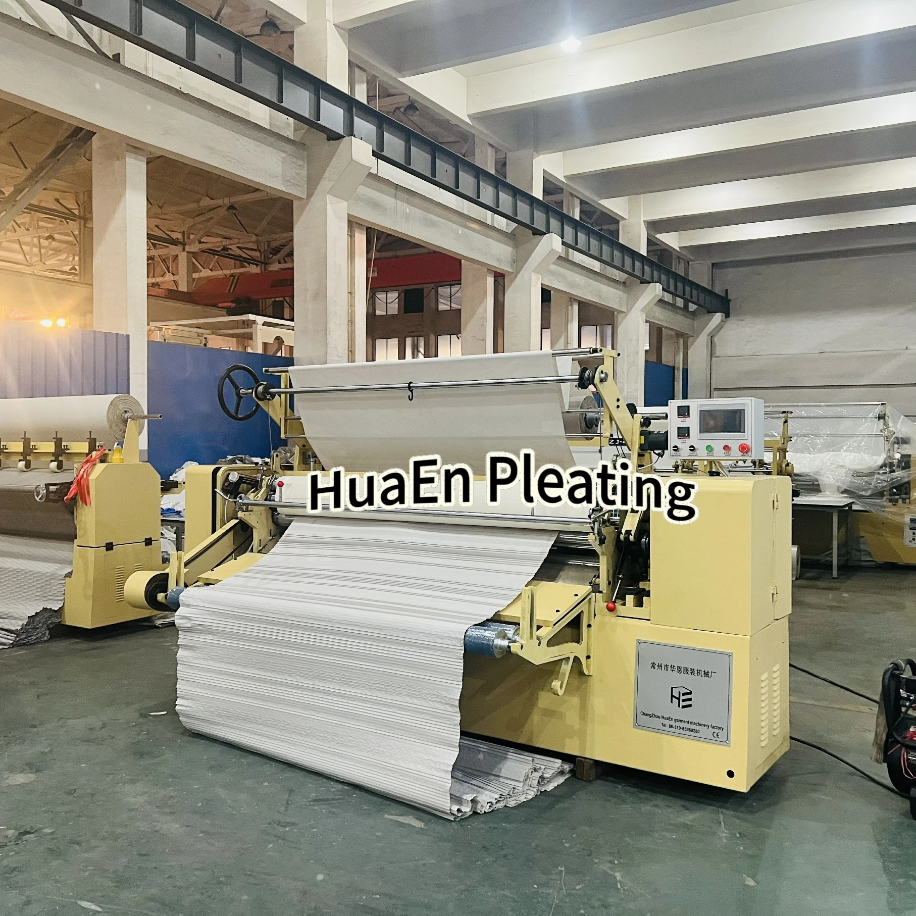 HuaEn Pleating Saree Polyester Pajamas Computer Controlled Pleating Machine / mini pleat machine/fapric pleating machine price