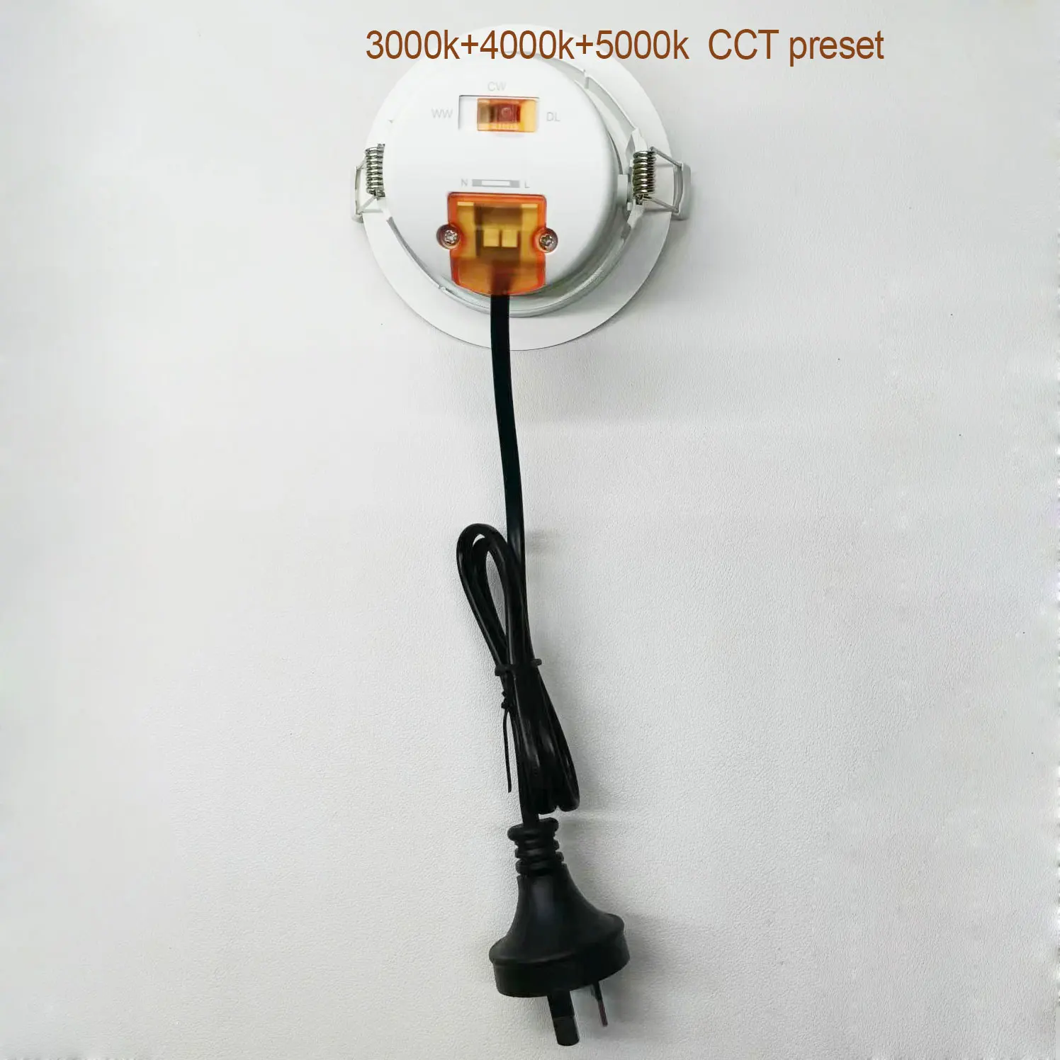 SAA Australia UGR<19, with flex and plug termination and selectable CCT 12 watt dimmable downlight led down light