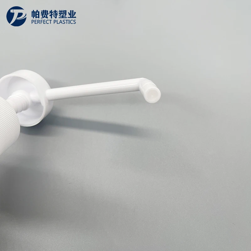 28mm  long nozzle hand pump sprayer High quality plastic long nozzle press spray mouth medical oral sprayer