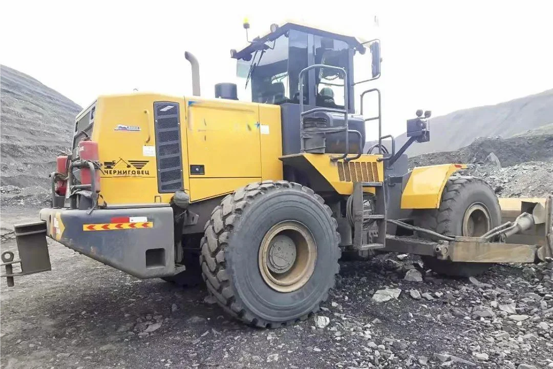 DL350 Wheeled Bulldozer Heavy Dozer For Mining Construction Rocks