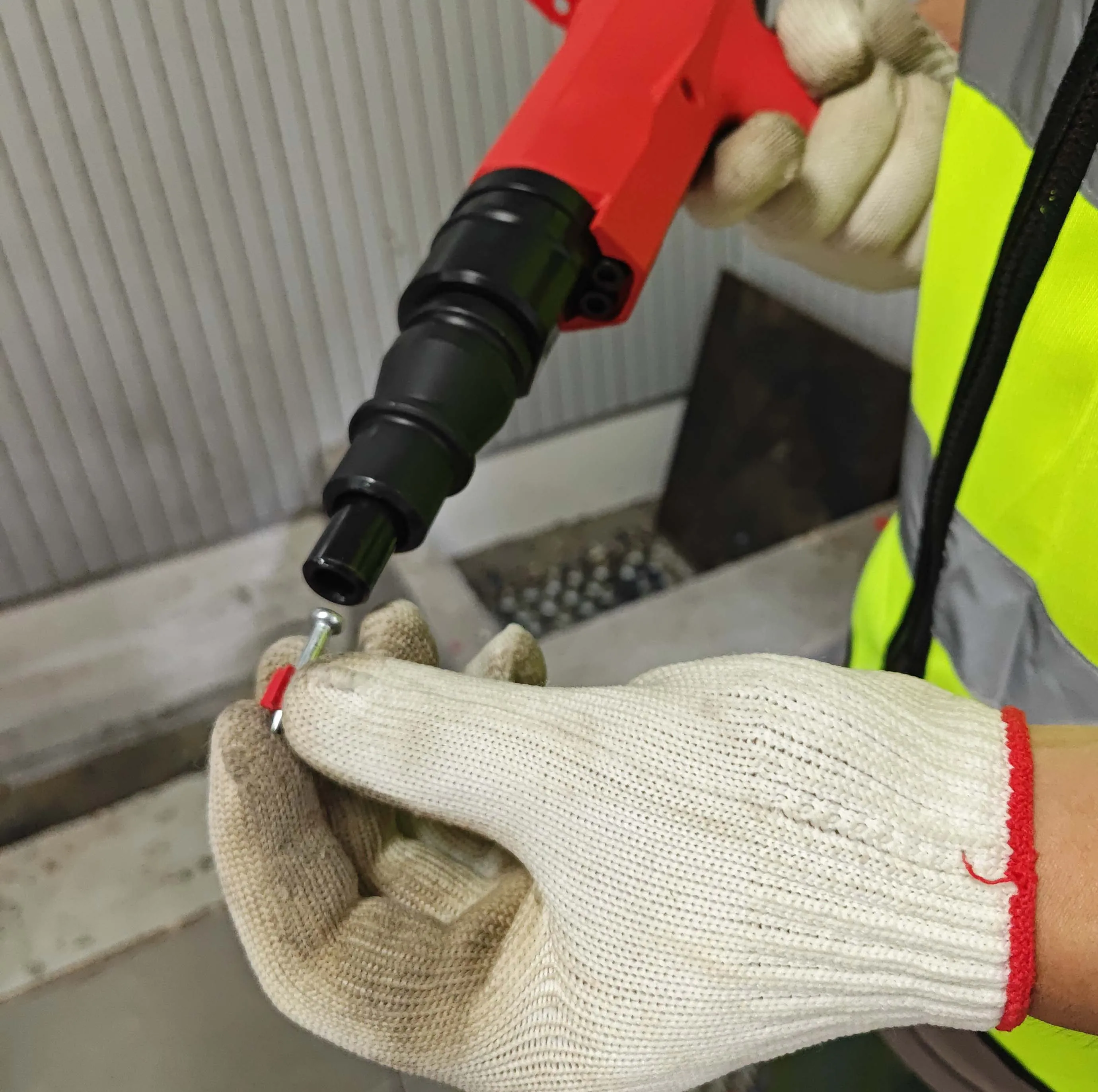 .27 nail gun powder actuated fastening Tool similar to HILTI DX2