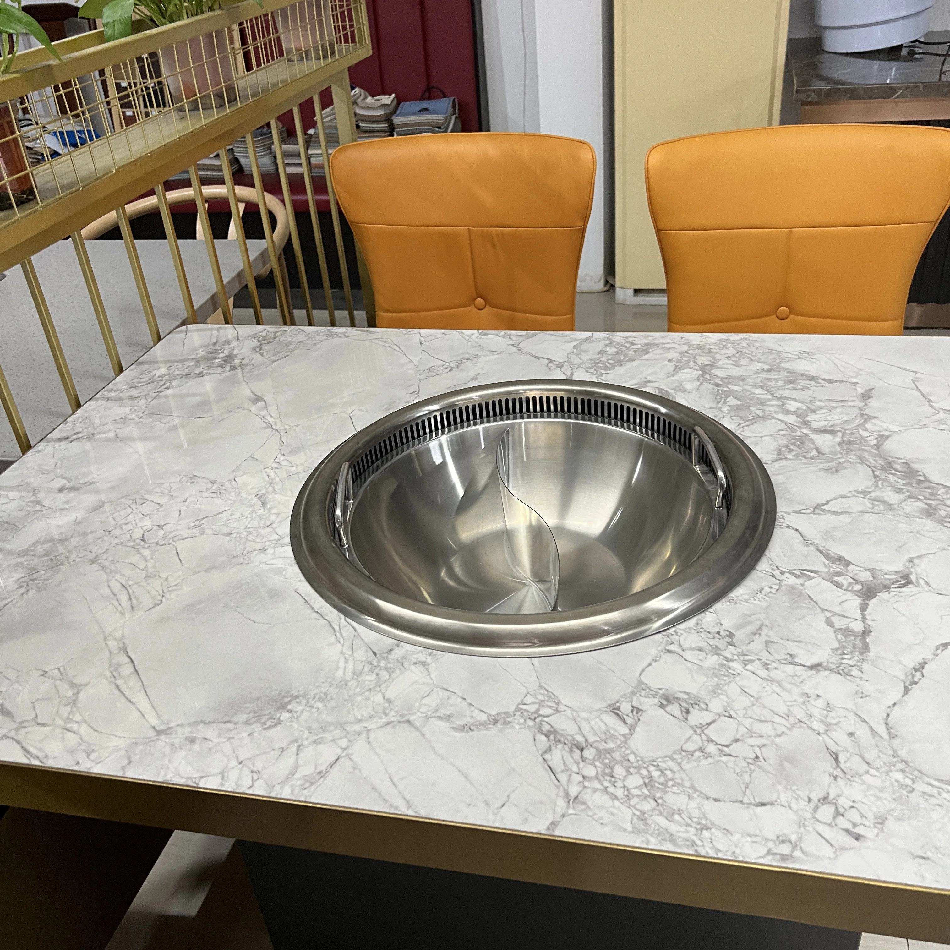 Zhuoyue P6 Smokeless Korean wholesale Built-in Hidden hot plat table smokefree grilled shabu integrated table Steamboat Table