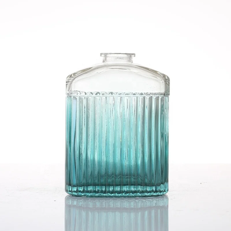 100ml 330ml 500ml Wholesale Classic Glass Bottle Flat Flask Liquor Vodka Glass Wine Bottle with Aluminum Lid