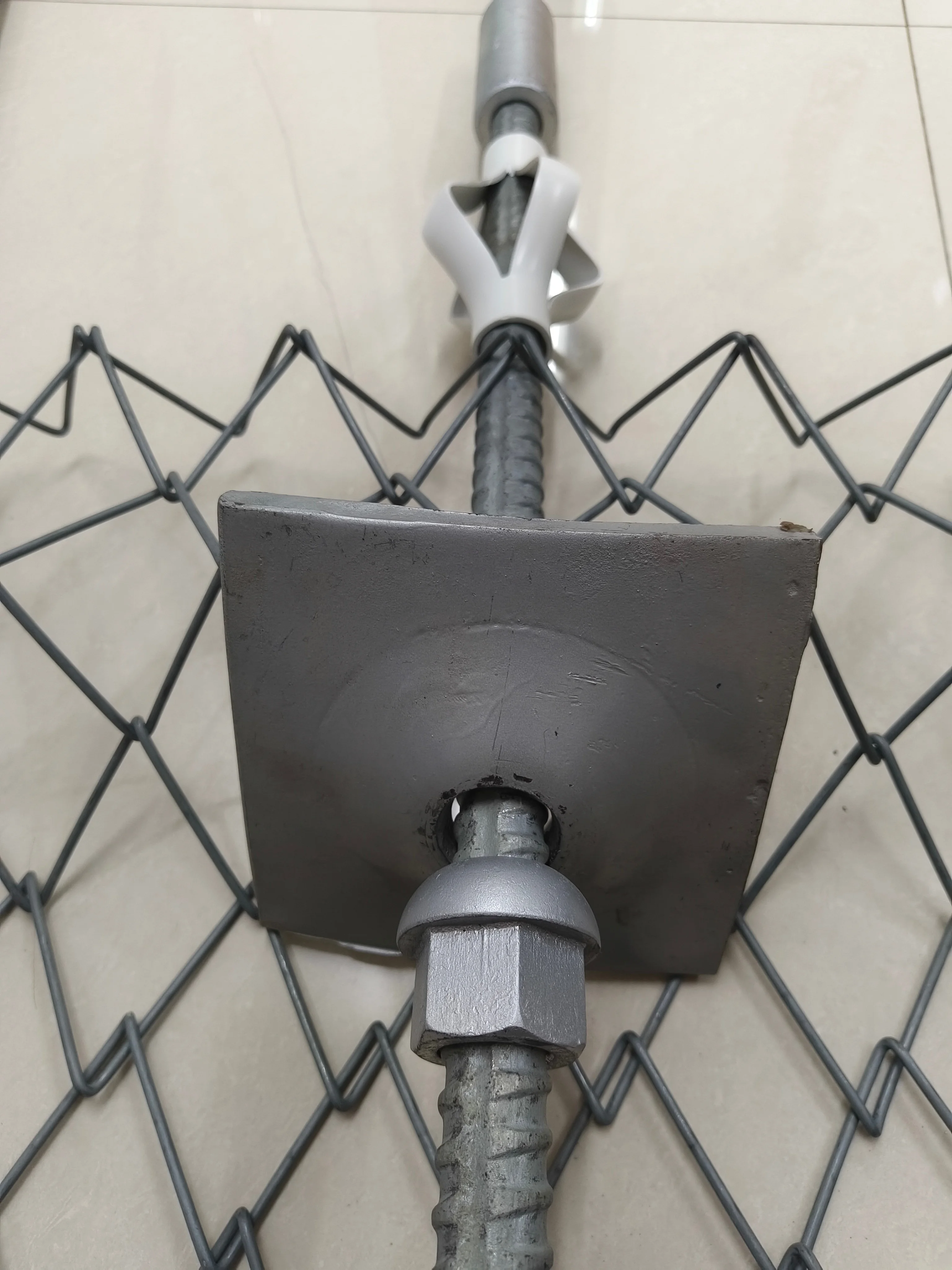 anchor bar