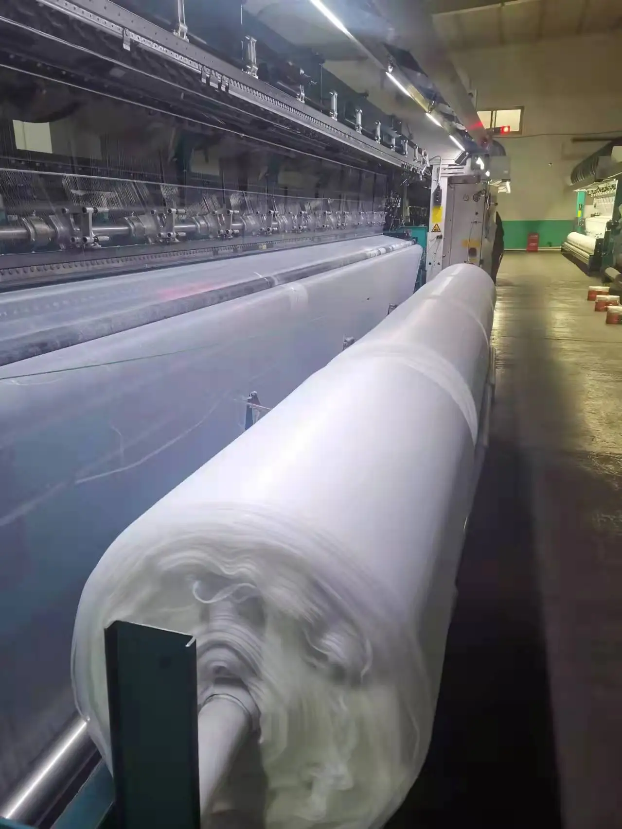 Cost-effective HKS3-M 28E 2005year 218inch second hand Karl mayer warp knitting machine