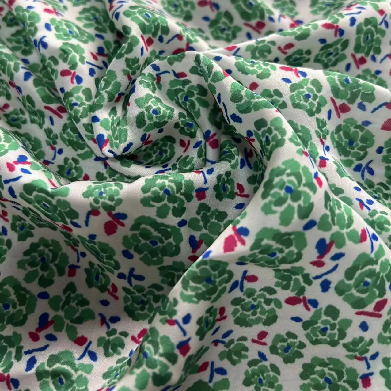 light weight polyester silky sateen for fashion/75GSM digital printed high end polyester silk sateen for fashion