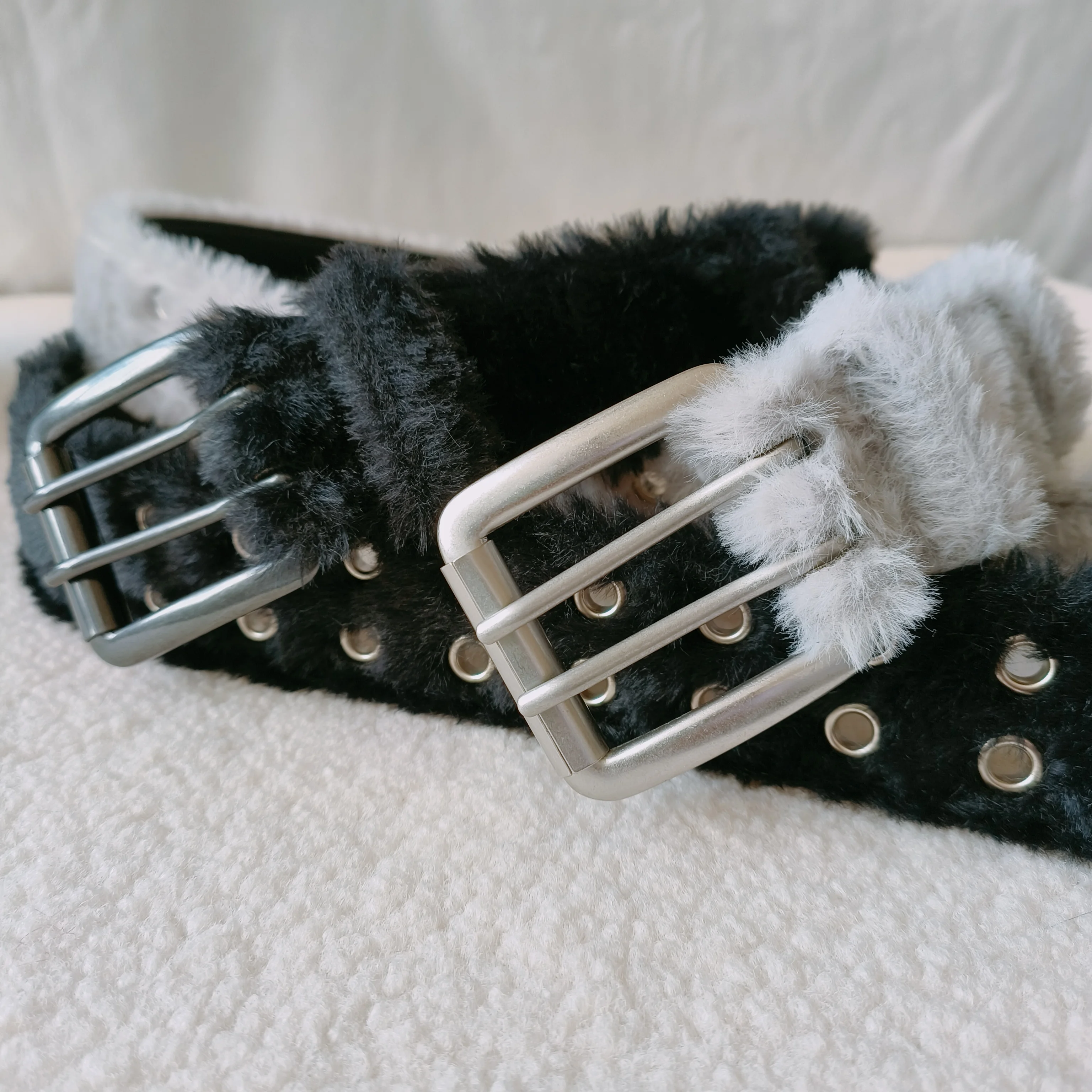 Wholesale hot selling  faux fur leather belt men double pin buckle double studded holes black and grey color full grain Leather