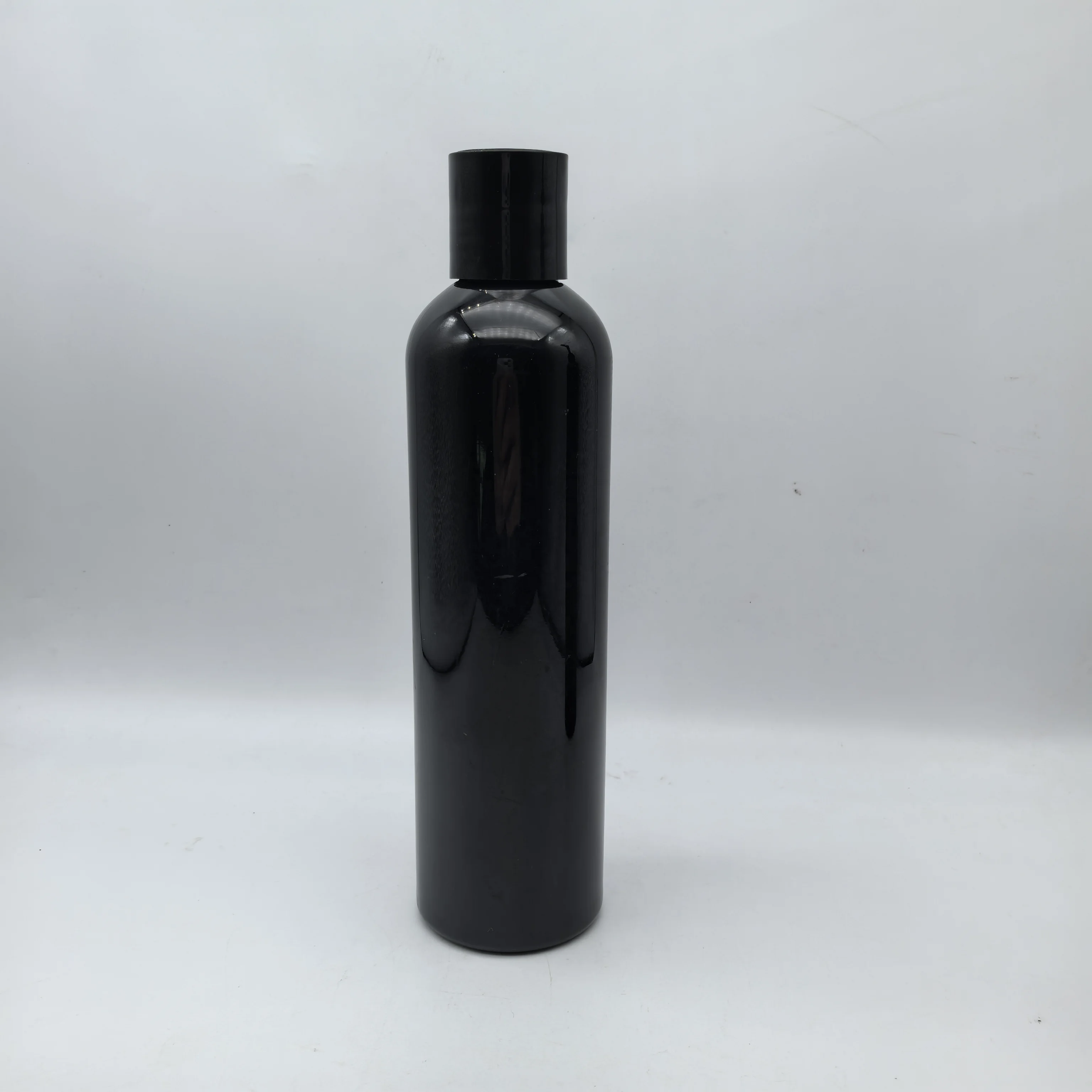 8oz 250ml black Plastic Bottles,black PET cosmo Rounds w/ Black disc Top Caps