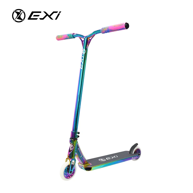 Extreme Sport Pro Scooter for Adults Foldable Aluminium CNC Anodized 2 PU Wheels Kick Scooter Pull Start Featuring Plastic Body
