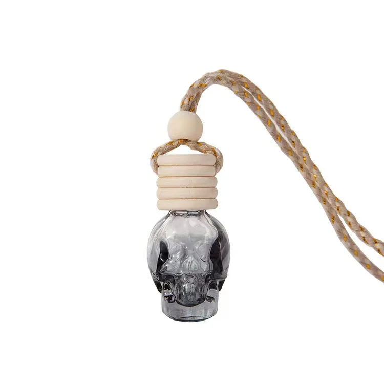 Car Perfume Bottle Air Freshener Diffuser Empty Bottle 8ml Individuality Skull Heads Perfume Pendant Bottle