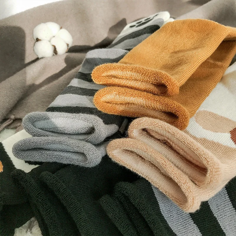 Cats Paw Cute Cartoon Print Soft Warm Fleece Winter Womens Ankle Socks Cat