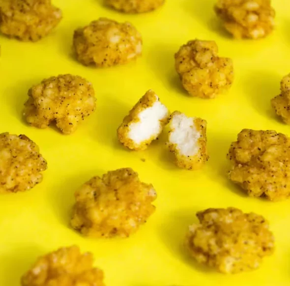 Crispy China Snacks High Quality Rice Cracker Popular Snack for Leisure Time