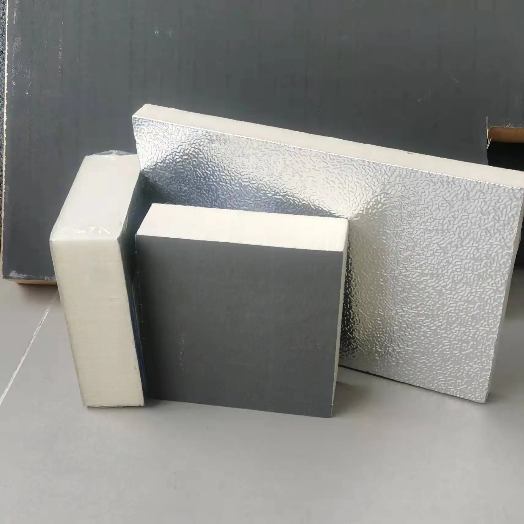 Thermal cold heat insulation building material wall roof polyisocyanurate polyurethane insulation board PIR plate