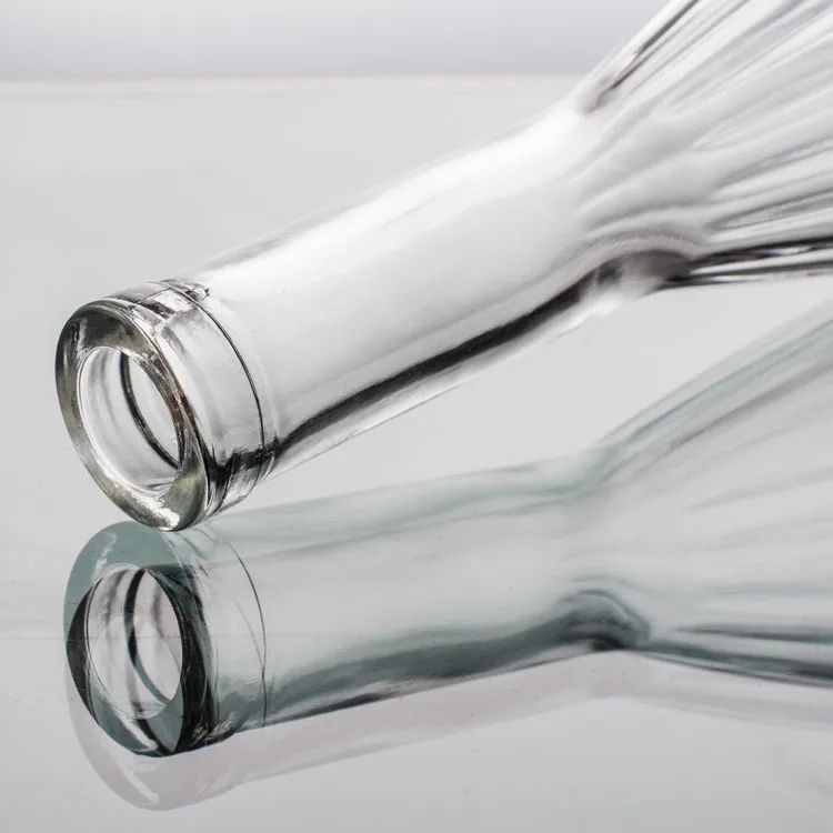 750ML Transparent Glass Distilled Premium Vodka Bottle Alcoholic Beverage Alcohol Bottles