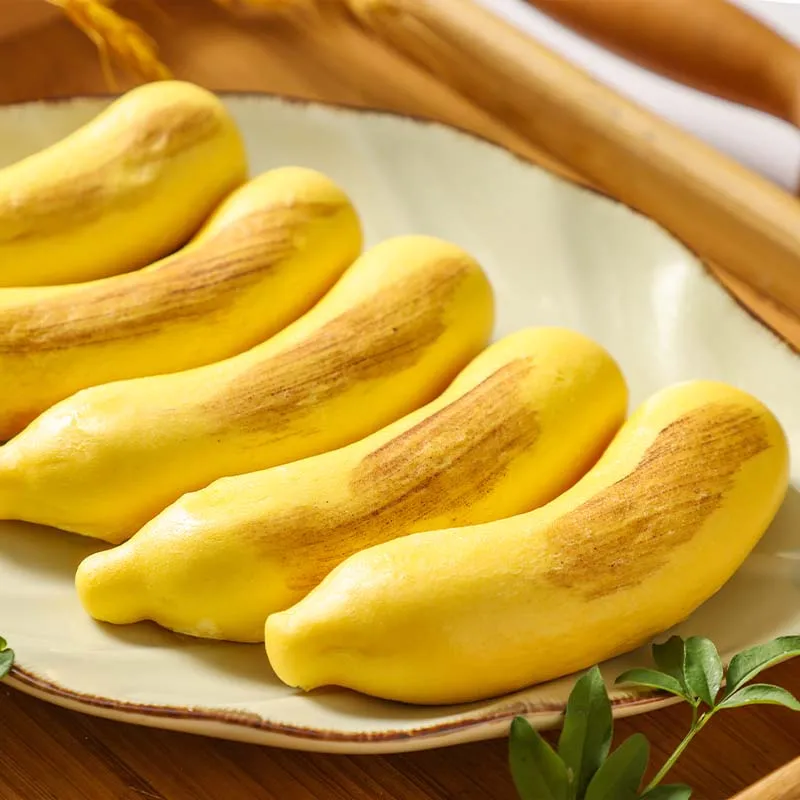 Cheap factory price baozi frozen bao buns chinese snacks wholesale banana-shaped milk flavor steamed bun