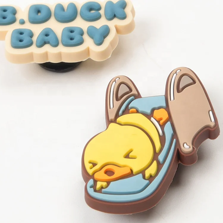 Оптовая продажа, аниме мультяшный логотип, ПВХ резиновые Кроксы для обуви, подвески для украшения, аксессуары