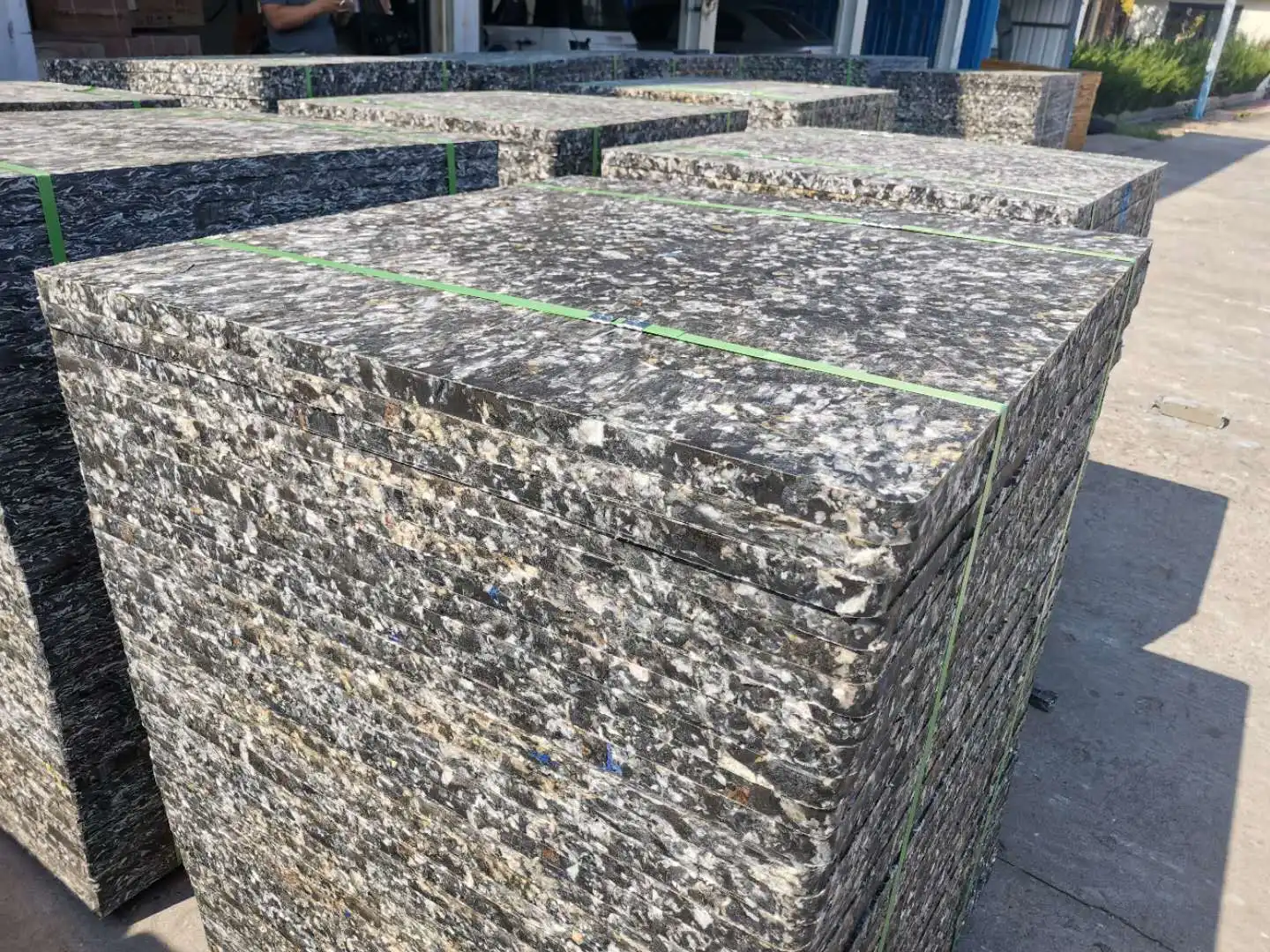 Cheap Plastic Glass GMT Fiber Pallet Wooden Pallets Customized Size For Brick Making Machine