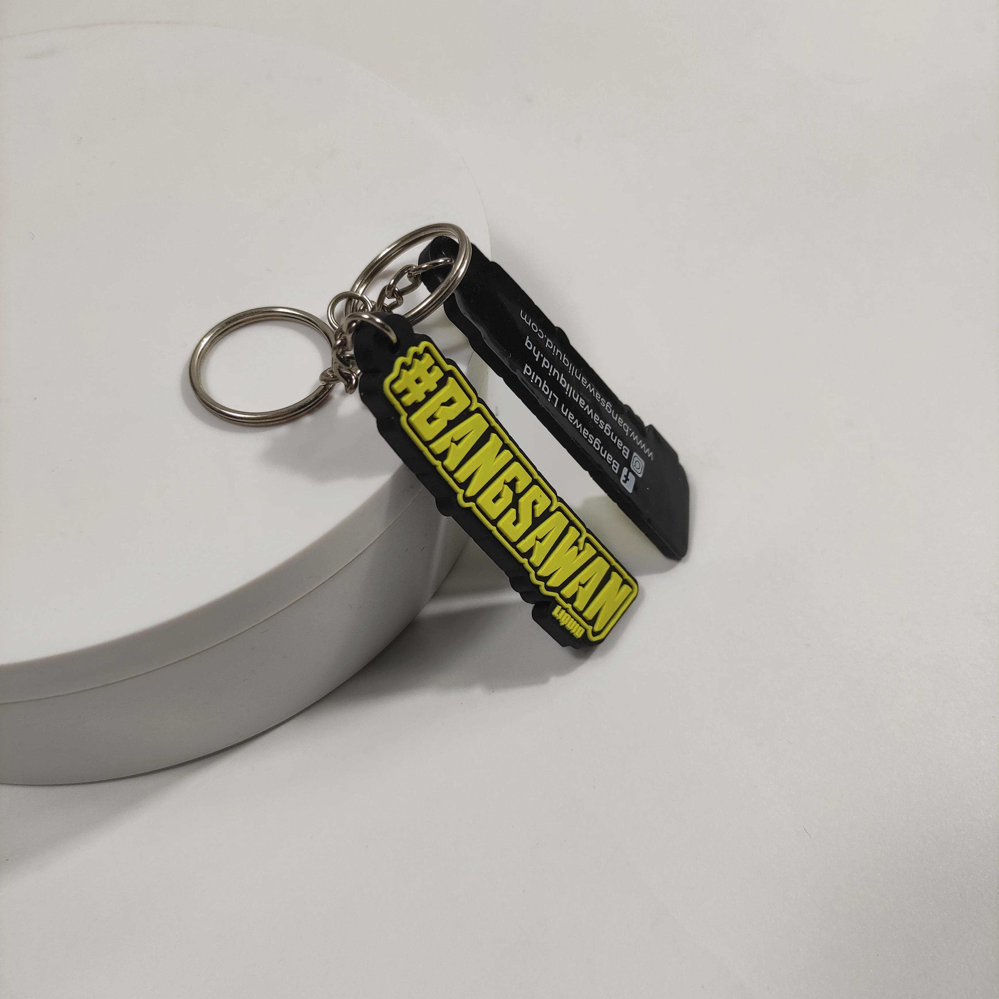 Custom Design 3D Silicone Keying Machine Soft Pvc Rubber Keychain for Souvenir GIfts key chian