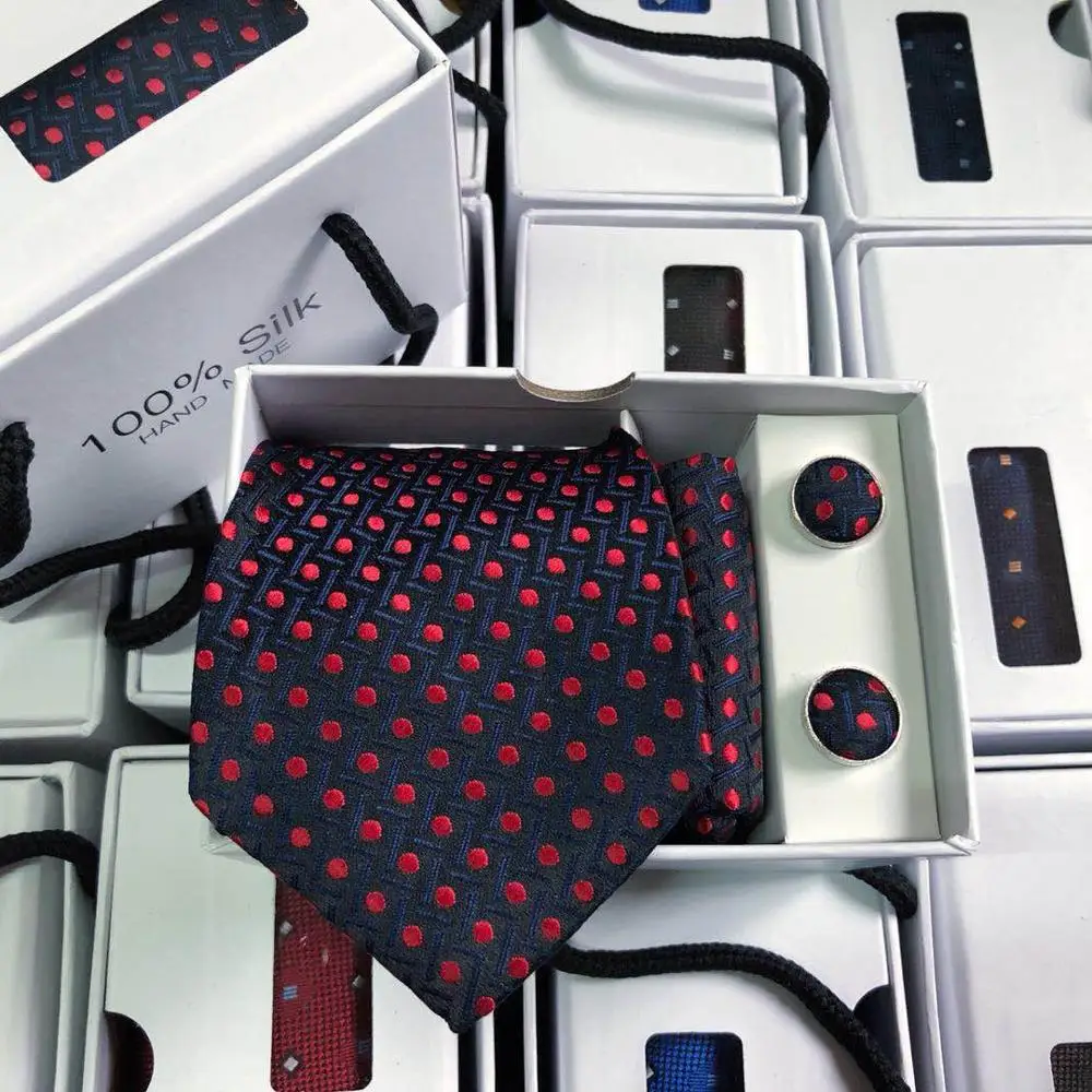 
Various Designs 100% Polyester 8CM Floral Skinny Wedding Ties For Men 