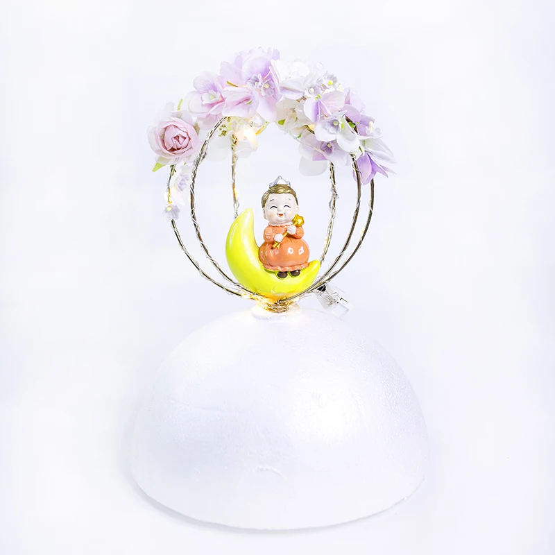 2022 Newest Led Fiber optic Weeding Cake Decoration Light with customize Resin cartoon design
