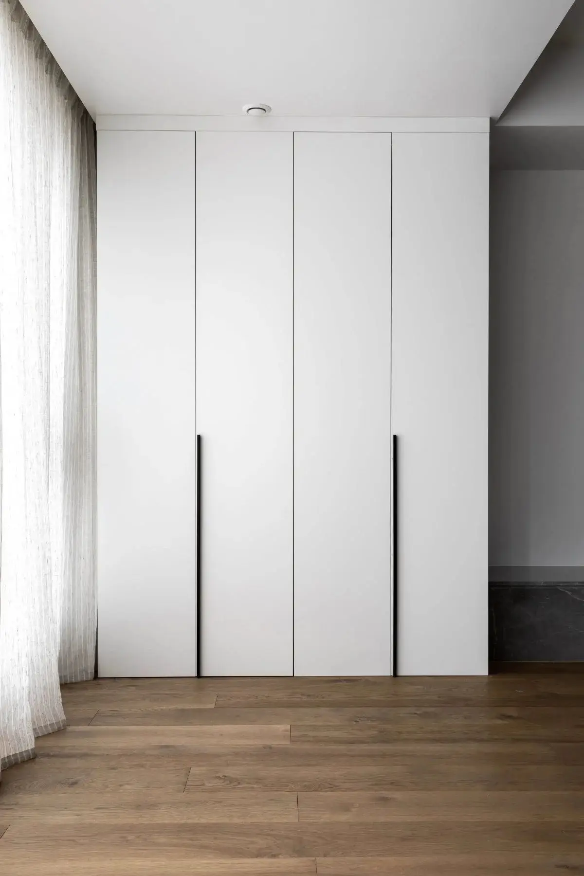 Luxury home wooden closet simple wardrobe bedroom storage grey 4 6 8 doors closet bedroom wardrobe furniture