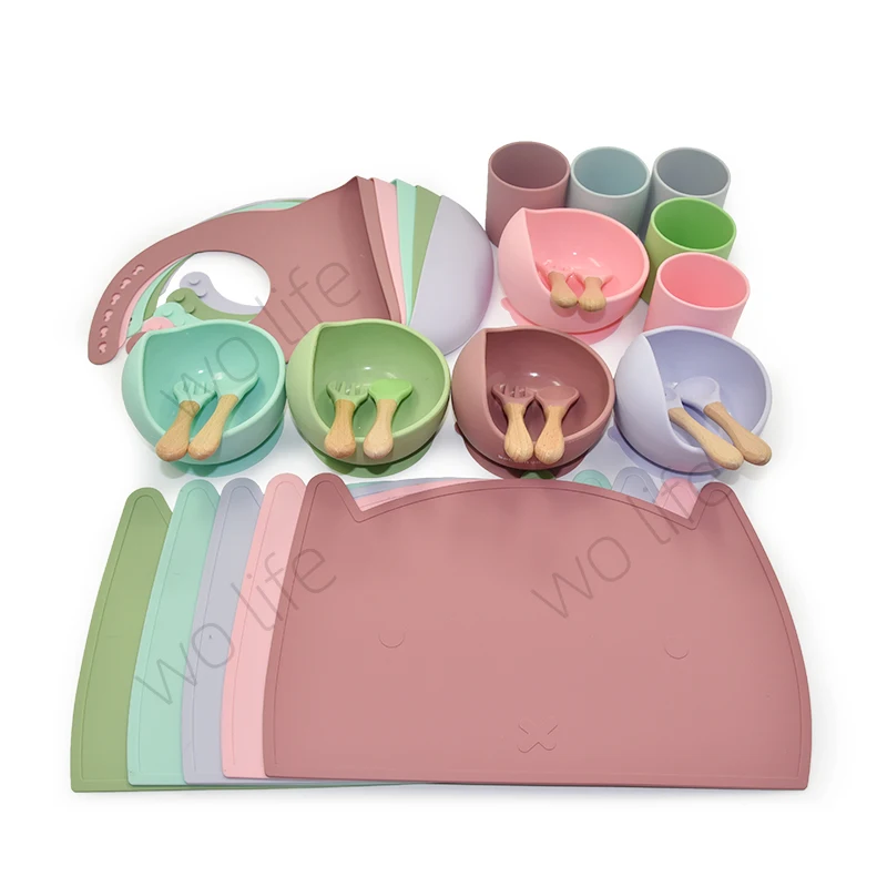 Online Wholesale Hot Selling Standard 100% Food Grade Silicone Suction Baby Dinner Bowl Feeding Set