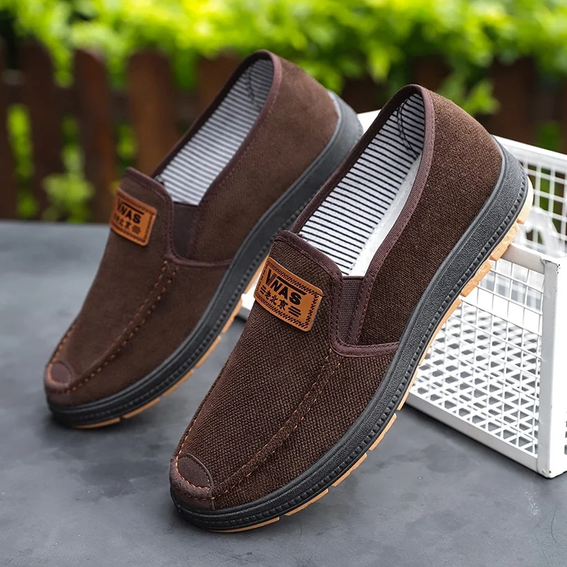 
2020 spring new cloth young all match shoes spikes shoes running track and field soccer sole casual men shoes 