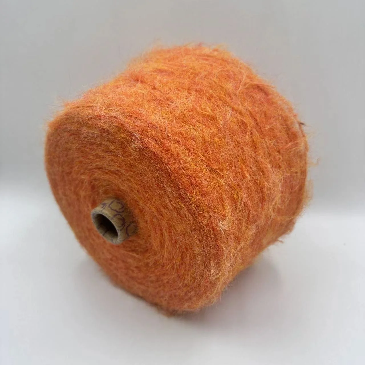 2024-2025 причудливая пряжа 4,2 нм 43% полиэстер 33% переработанный полиэстер 13% нейлон 9% Шерсть 2% спандекс Альпака Длинная шерстяная пряжа для свитера пальто