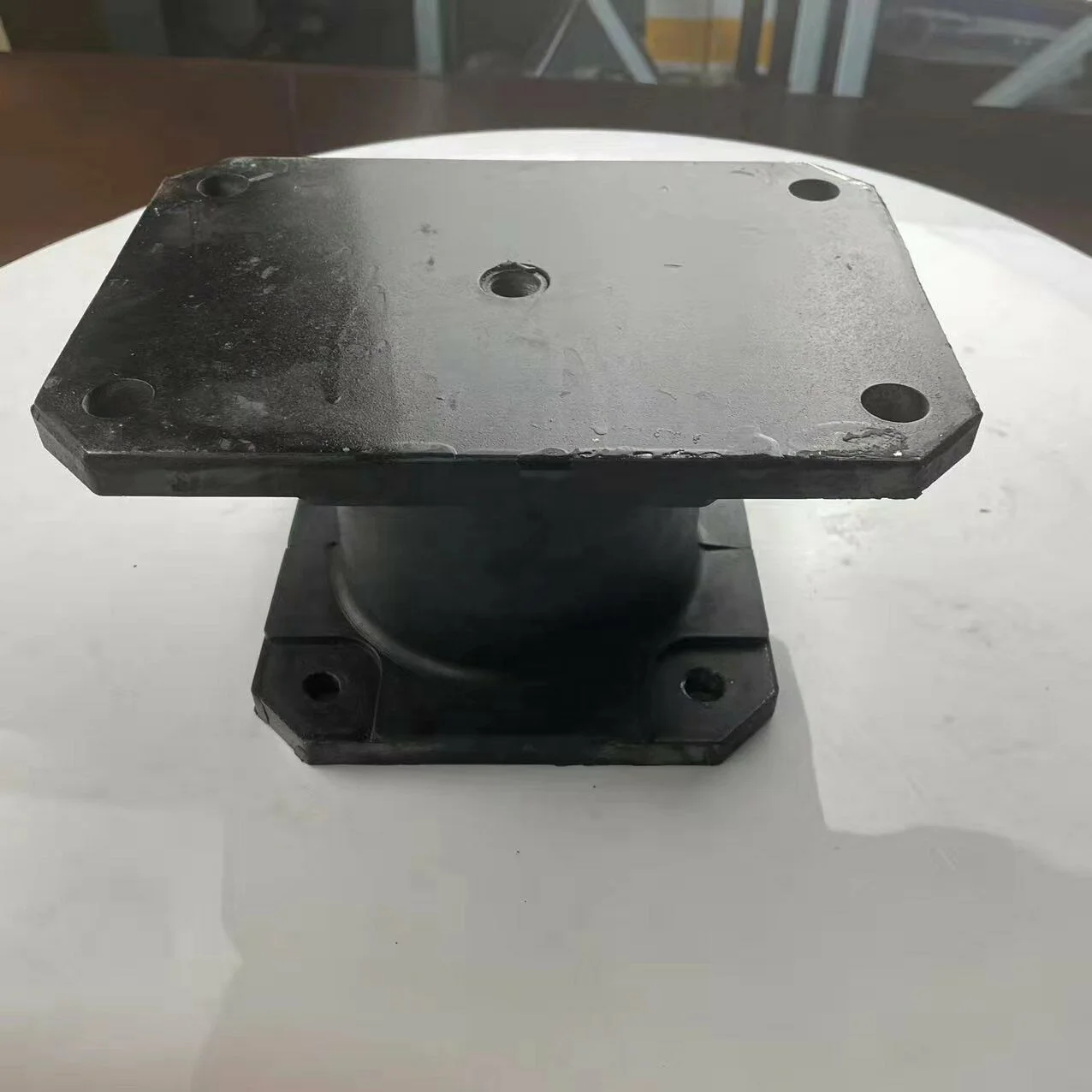 High quality Sakai KD7610 SN70 SV500DF SV510D SW40 SW70C TW40 TW41 road roller LH601  rubber buffer