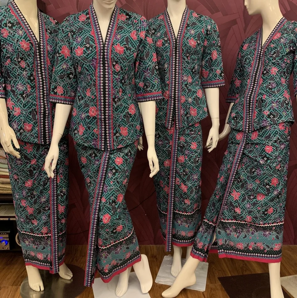 Classical 3/4 sleeve green full printing custom shirt + dress ground cabin crew malaysia airlines uniformes