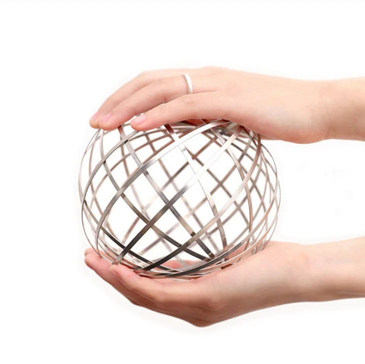 Wholesale  304 stainless steel amazing flown ring toy  magic rings