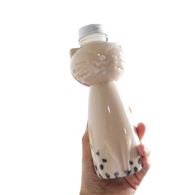 Wholesale 500ml cartoon kitten milk tea bottle disposable creative juice bottle beverage plastic bottle