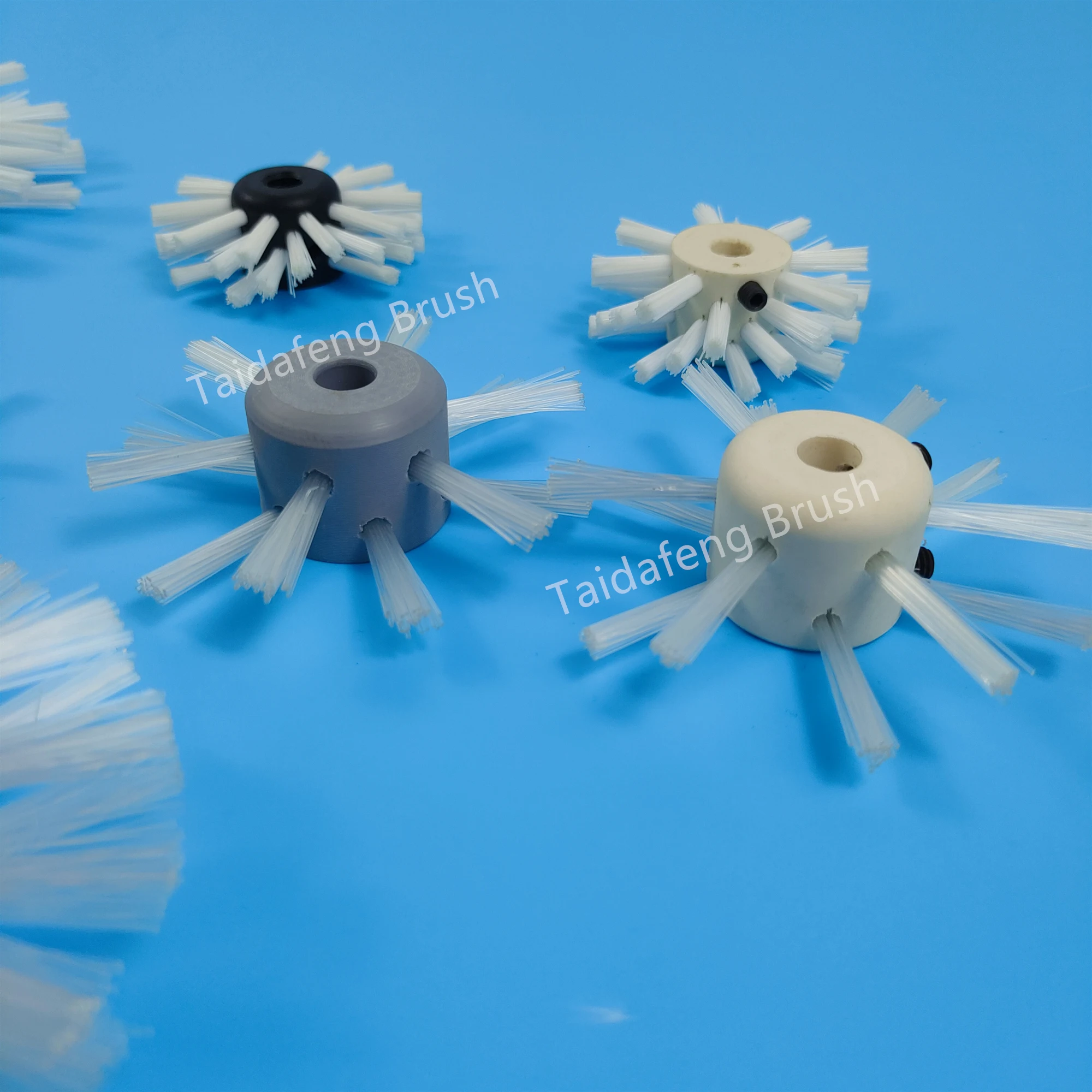 TDF Nylon Bristle Small Wheel Brush on Pipe Coating for Spraying Descaling