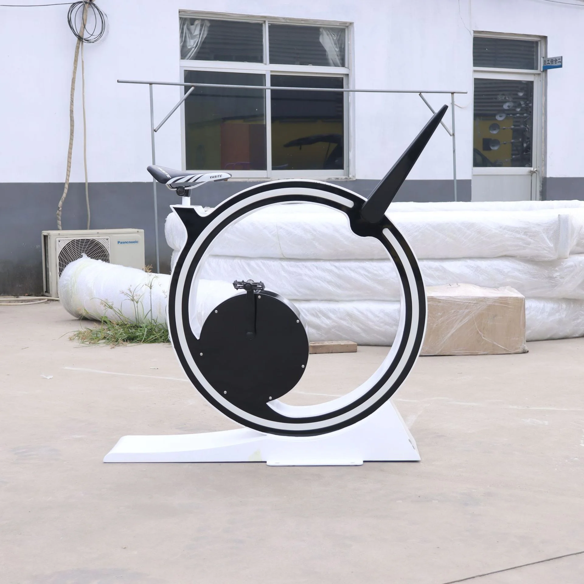 Event hire equipment attract popularity riding self-generating electricity metal circle for sale