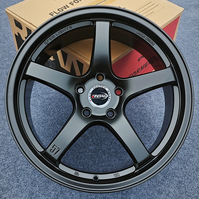 R35 Available Stock Design Manufacture Rims Five Spoke Pcd 114.3 5 Holes 17 18 19 20 Inch Flow Forming Wheel
