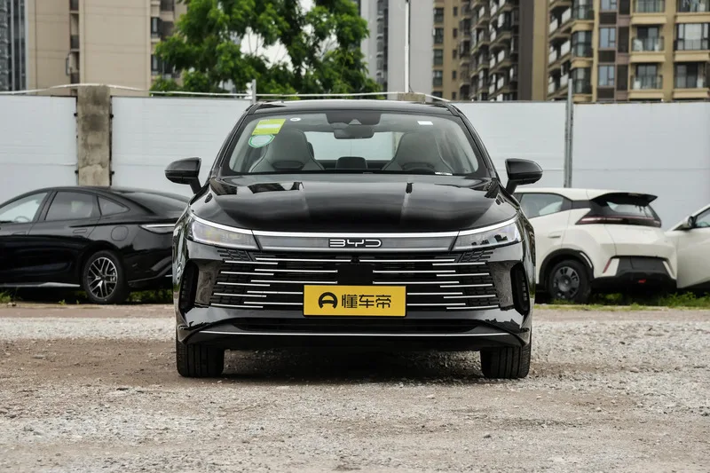 2024 маленький электромобиль BYD Dolphin Glory Edition 420 км Бесплатная версия новых энергетических транспортных средств Авто электромобили