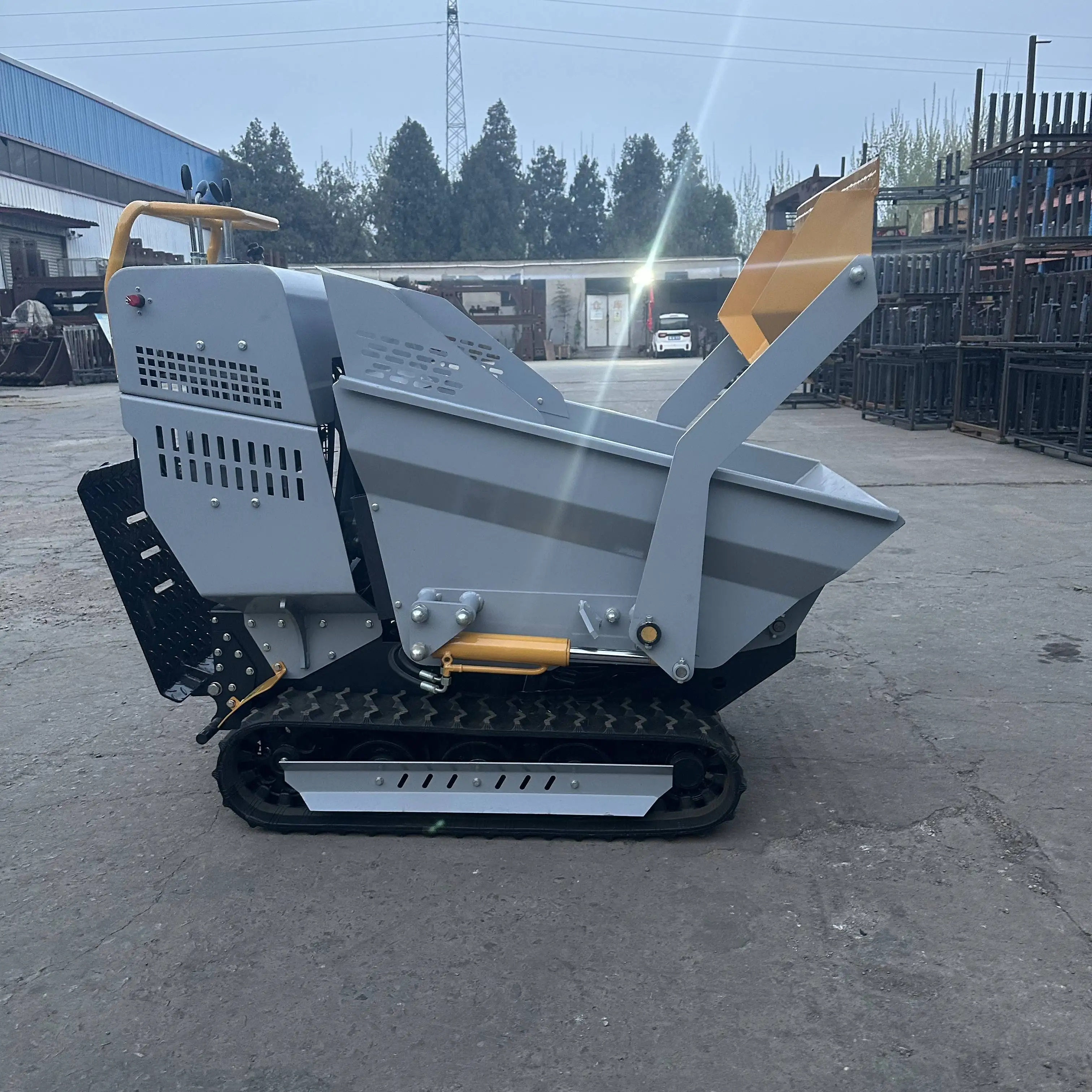 Wholesale ISO Certified Full Hydraulic 500Kg Gasoline Engine Powered Easy Operation Crawler Mini Transporter Minidumper