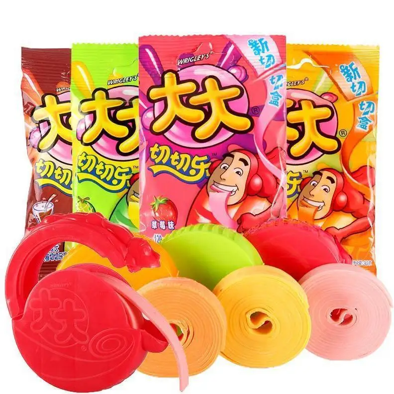 Bubble Gum Low Price High Quality Chewing Gum Chinese Tattoo Bubble Gum Lime Flavor 120cm Large Roll Cut Le 30g Gummy