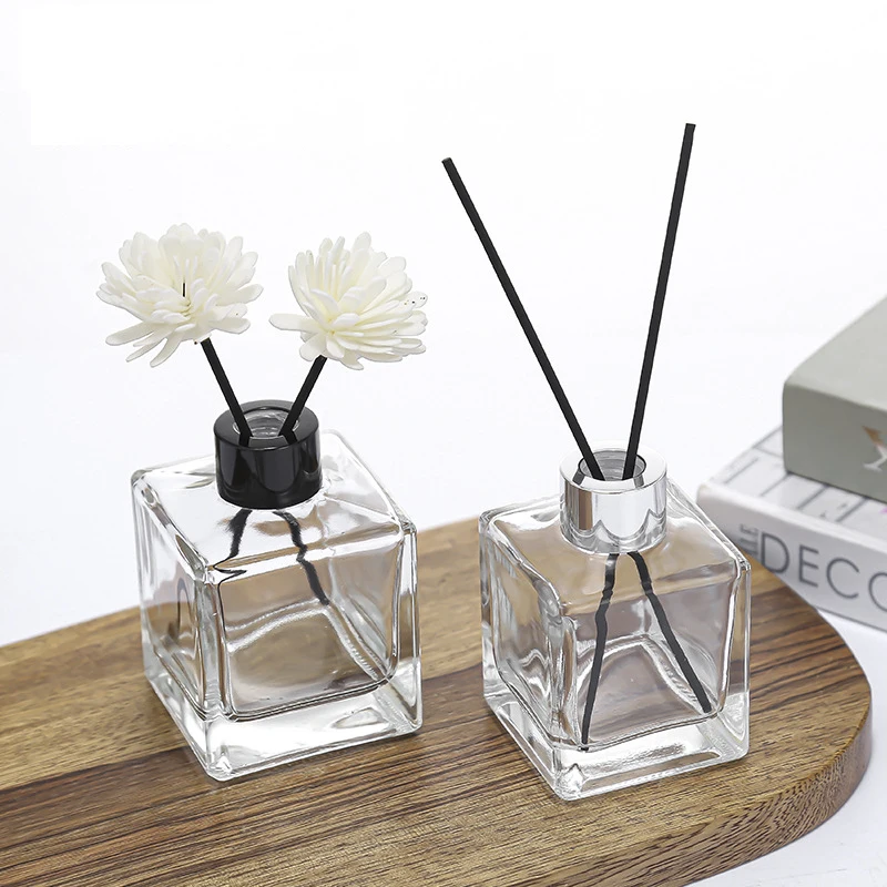 Factory  OEM ES93 Round Cuboid Oval Top Transparent Essential Oil Perfume Aromatherapy Glass Bottle for Diffuser Wholesale