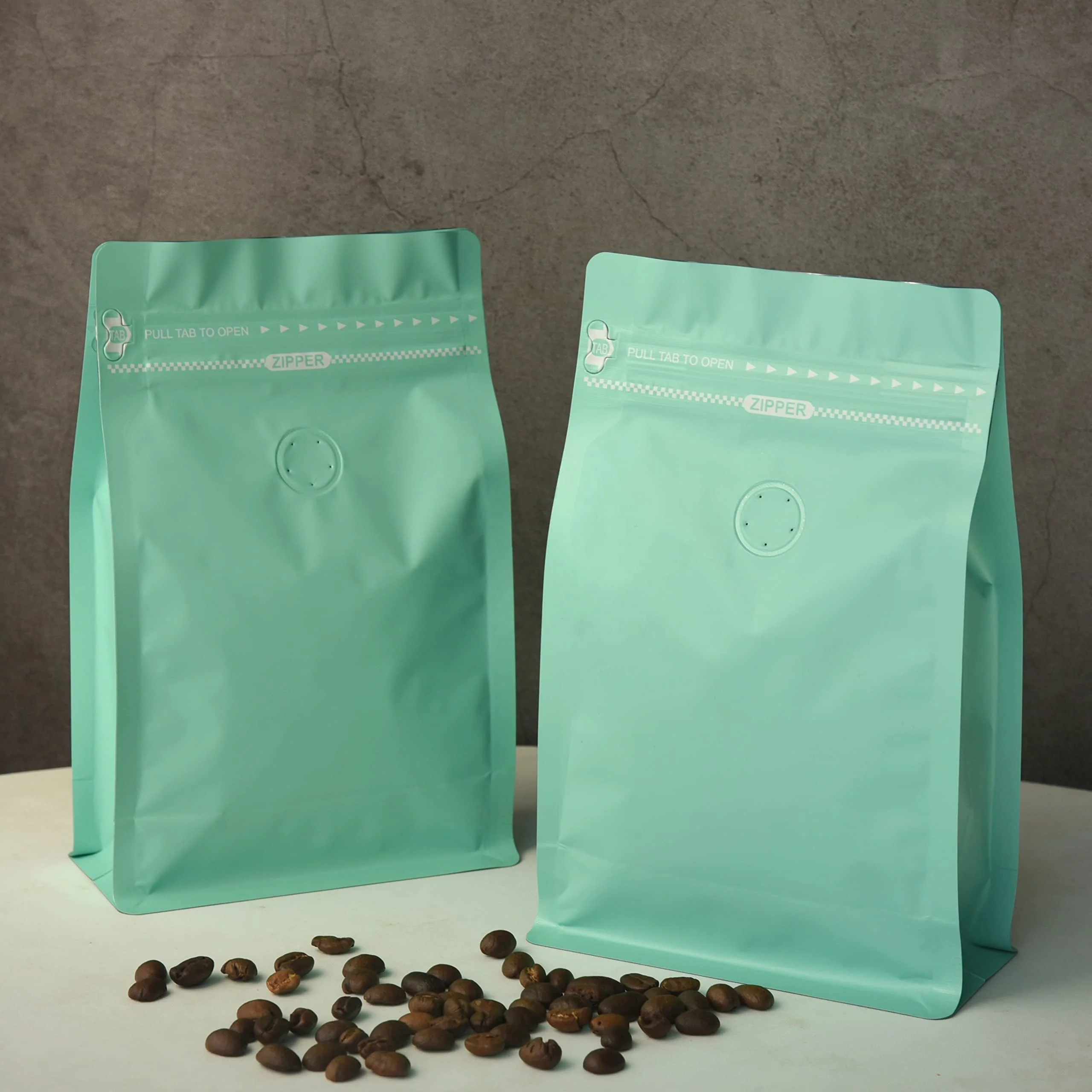 wholesale Custom logo one way degassing valve Reusable side zipper tea nuts coffee bags white kraft paper vertical coffee bag