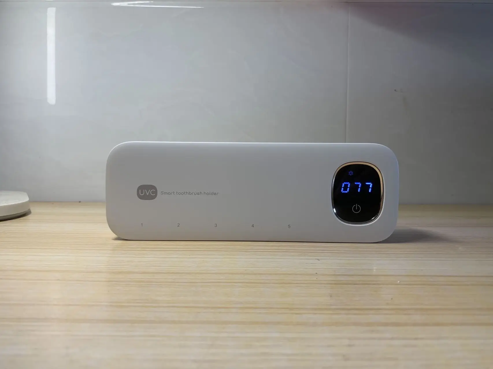 rechargeable Automatic UVC Toothbrush Disinfector Wall Mount Toothbrush Squeezer Holder Toothbrush Sterlizer and holder