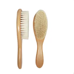2023 Factory Direct Sale Natural Goat Bristles Baby Hair Brush Small Wood Newborn Brush Hair Baby Wooden Baby Brush And Comb Set