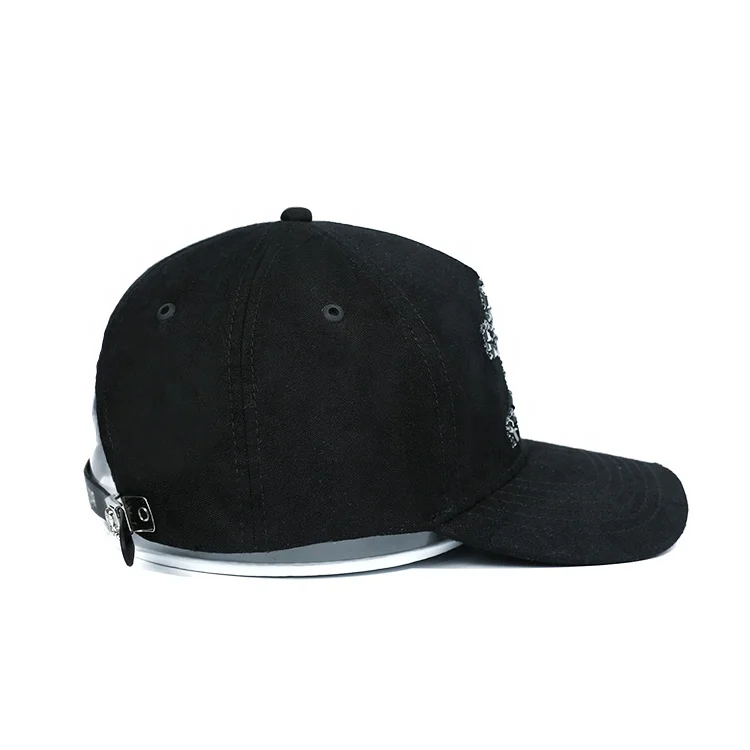 Custom Slant Twill Cotton Skull Logo Cap with Hot Drilling Binding Tapes Printing 6 Panel Baseball Hat
