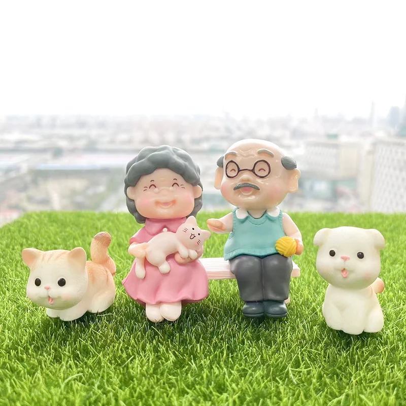 Winnel Custom Mini Doll Figurines Lovers Figures Couple Miniature Dear Artificial Figurines for Home Tabletop