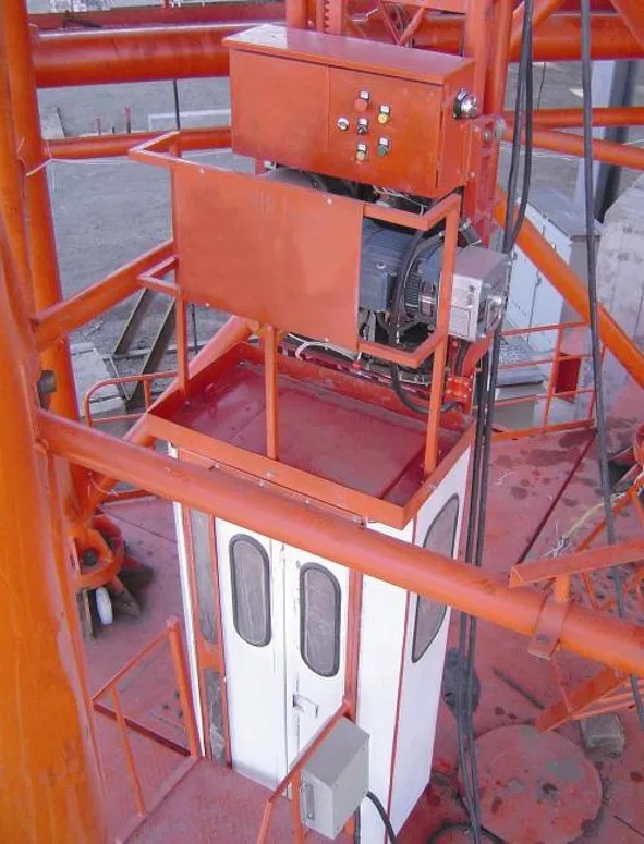 Mini tower crane operator lift elevator hoist for builders in construction site