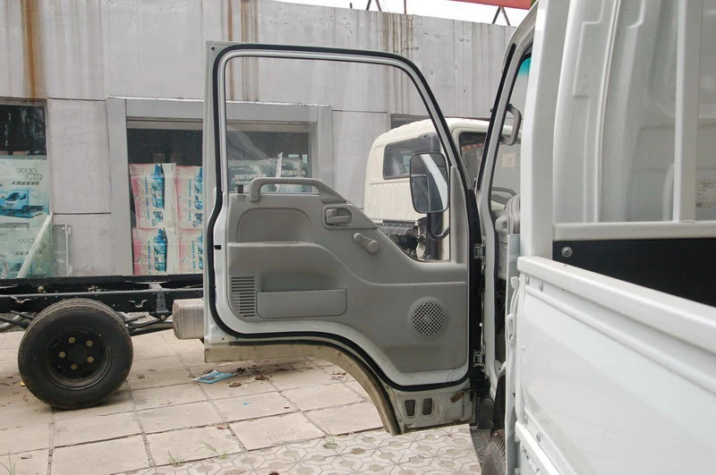 Б/у 3 места 130hp 5T грузовика furgonetas грузовик грузовых автомобилей для продажи