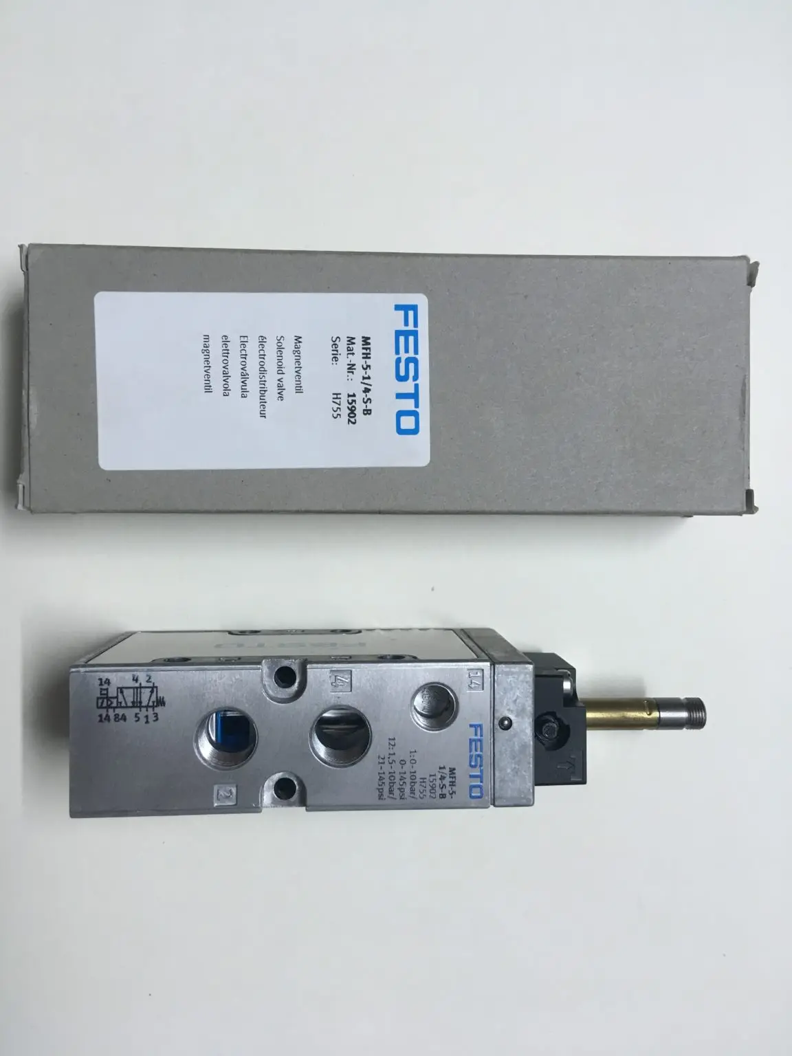Новый электромагнитный клапан Festo MFH-5-1/8 9982 MFH5189982 по хорошей