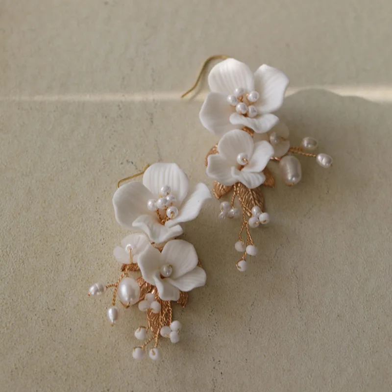 SLBRIDAL Ins Style Sparkling Zircon Crystal Rhinestones Porcelain Flower Freshwater Pearls Bridal Wedding Earring Women Earrings